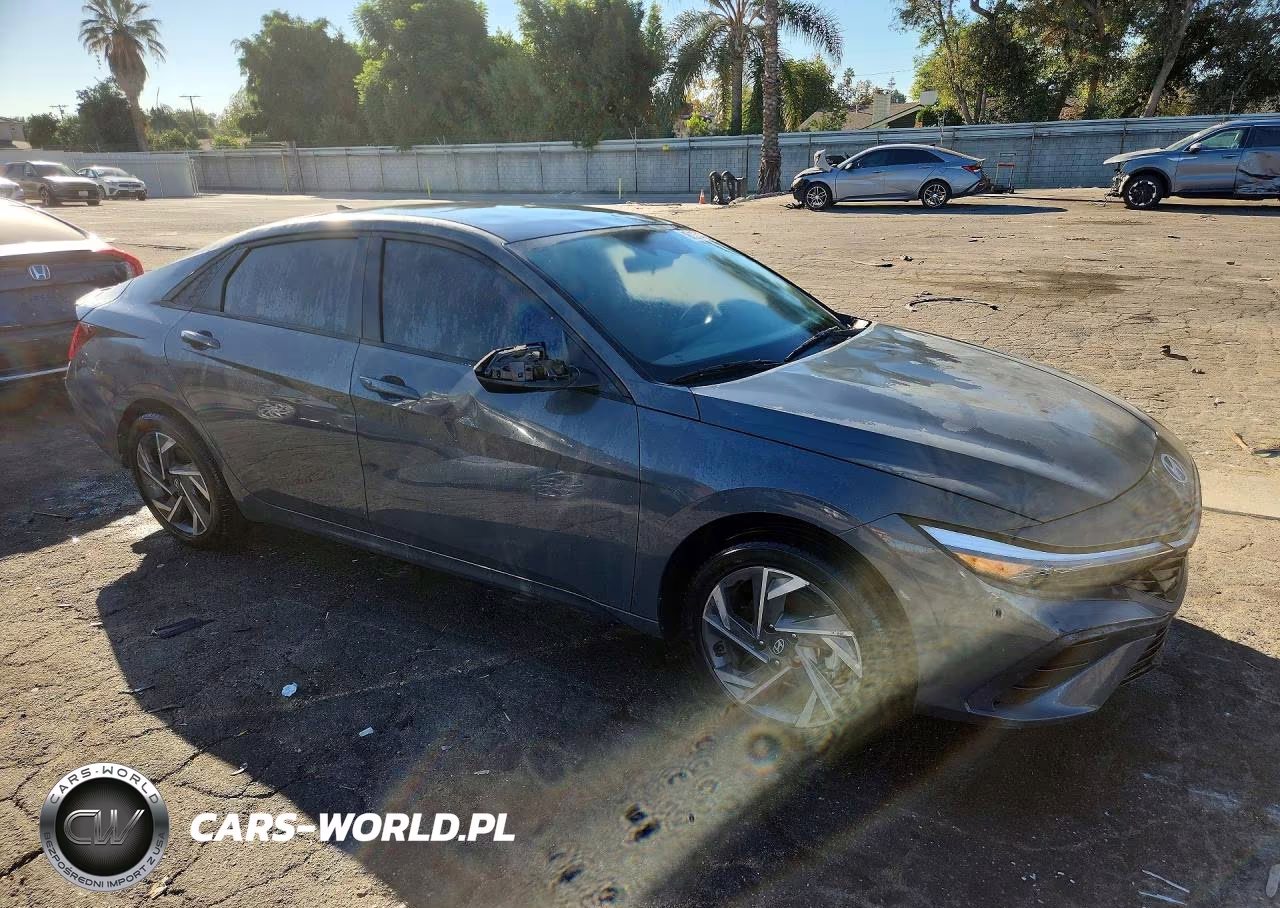 2025 Hyundai Elantra Sel Sport VIN:KMHLM4DG3SU934788 - 4