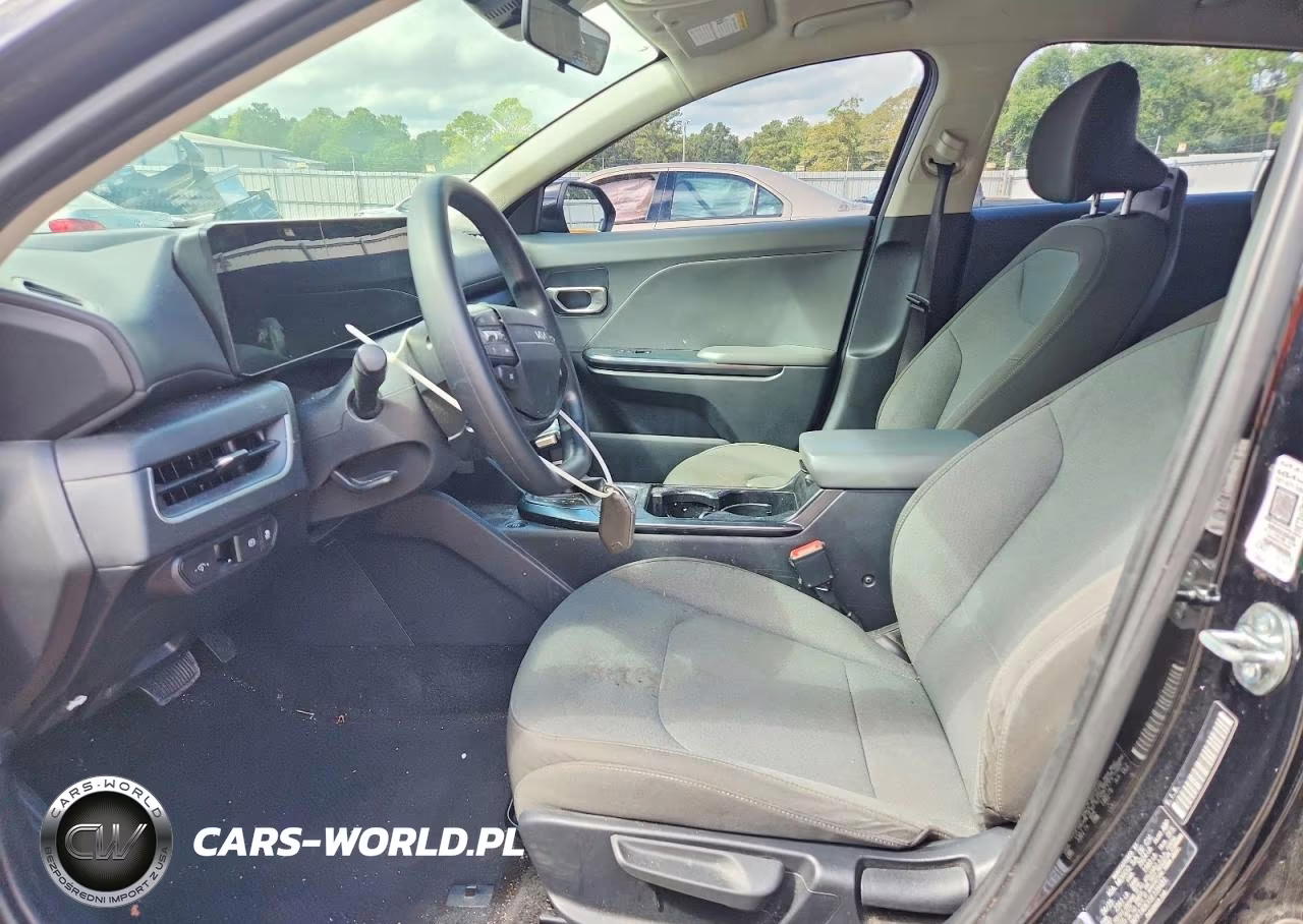 2025 Kia K4 Lxs VIN:3KPFT4DEXSE139481 - 7