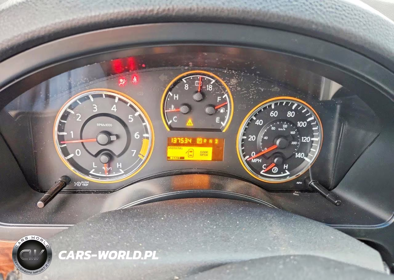 2014 Nissan Armada Platinum VIN:5N1BA0NF3EN610693 - 9