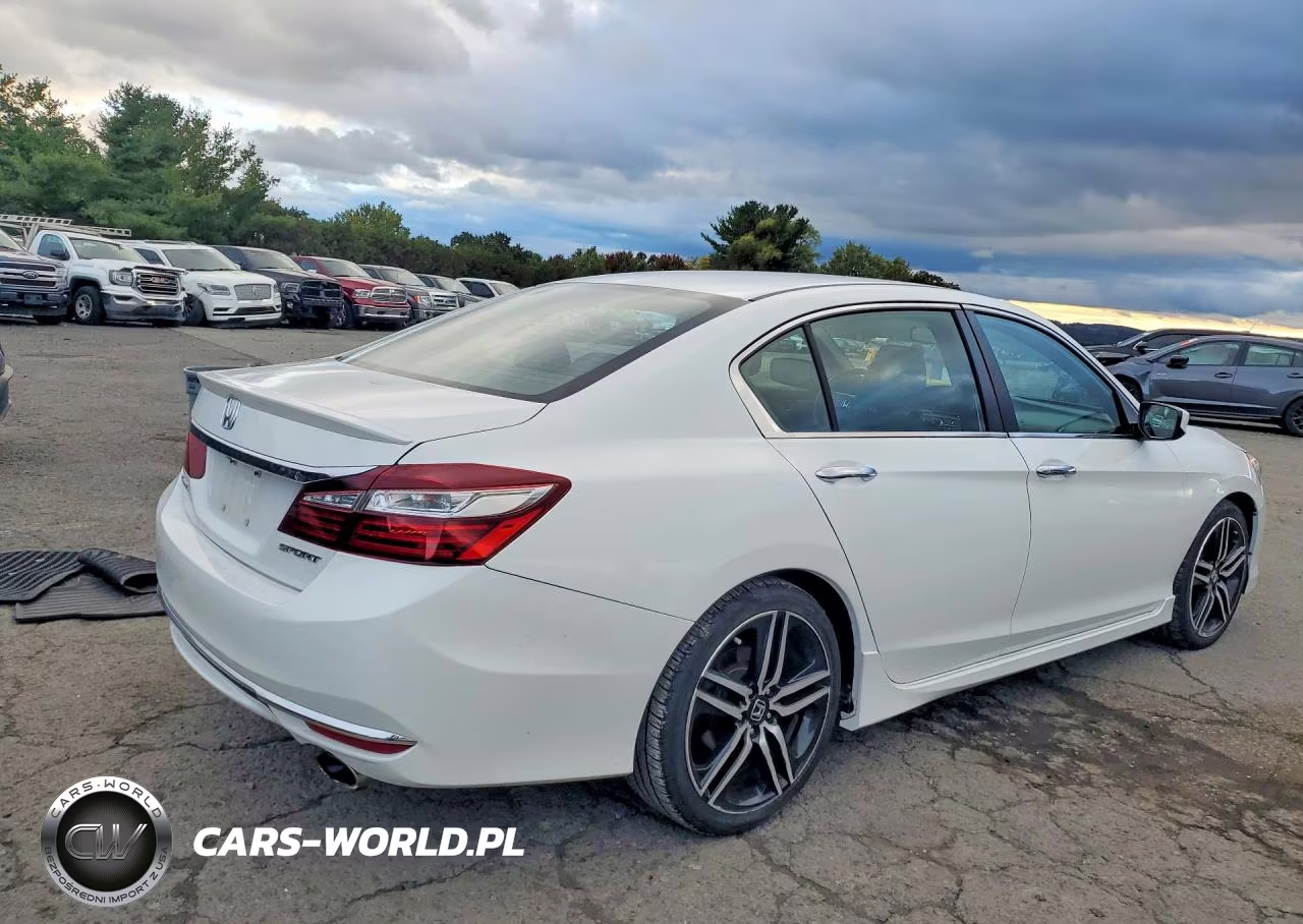 2017 Honda Accord Sport VIN:1HGCR2F53HA308157 - 3