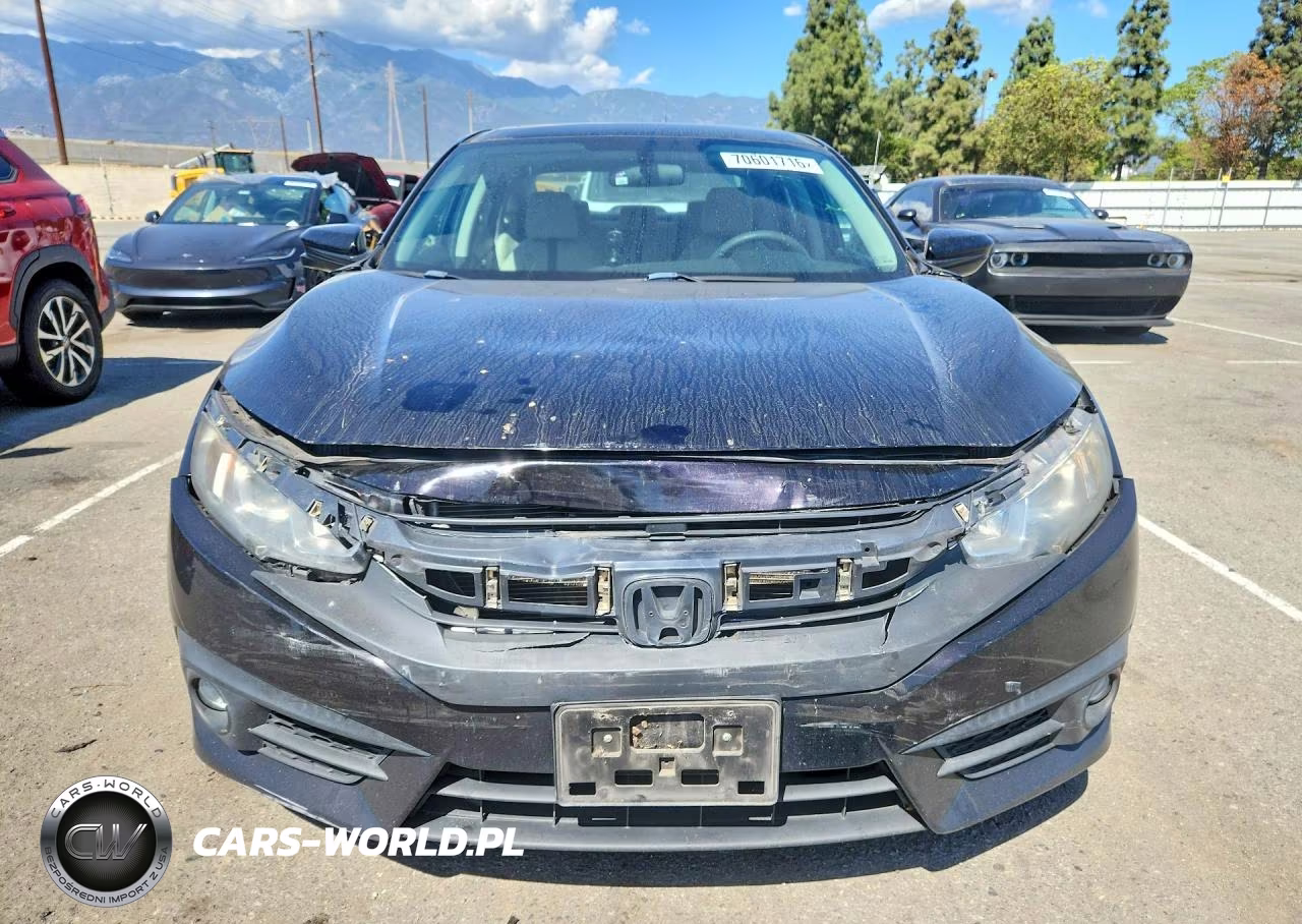 2017 Honda Civic Ex VIN:2HGFC1F37HH647402 - 5