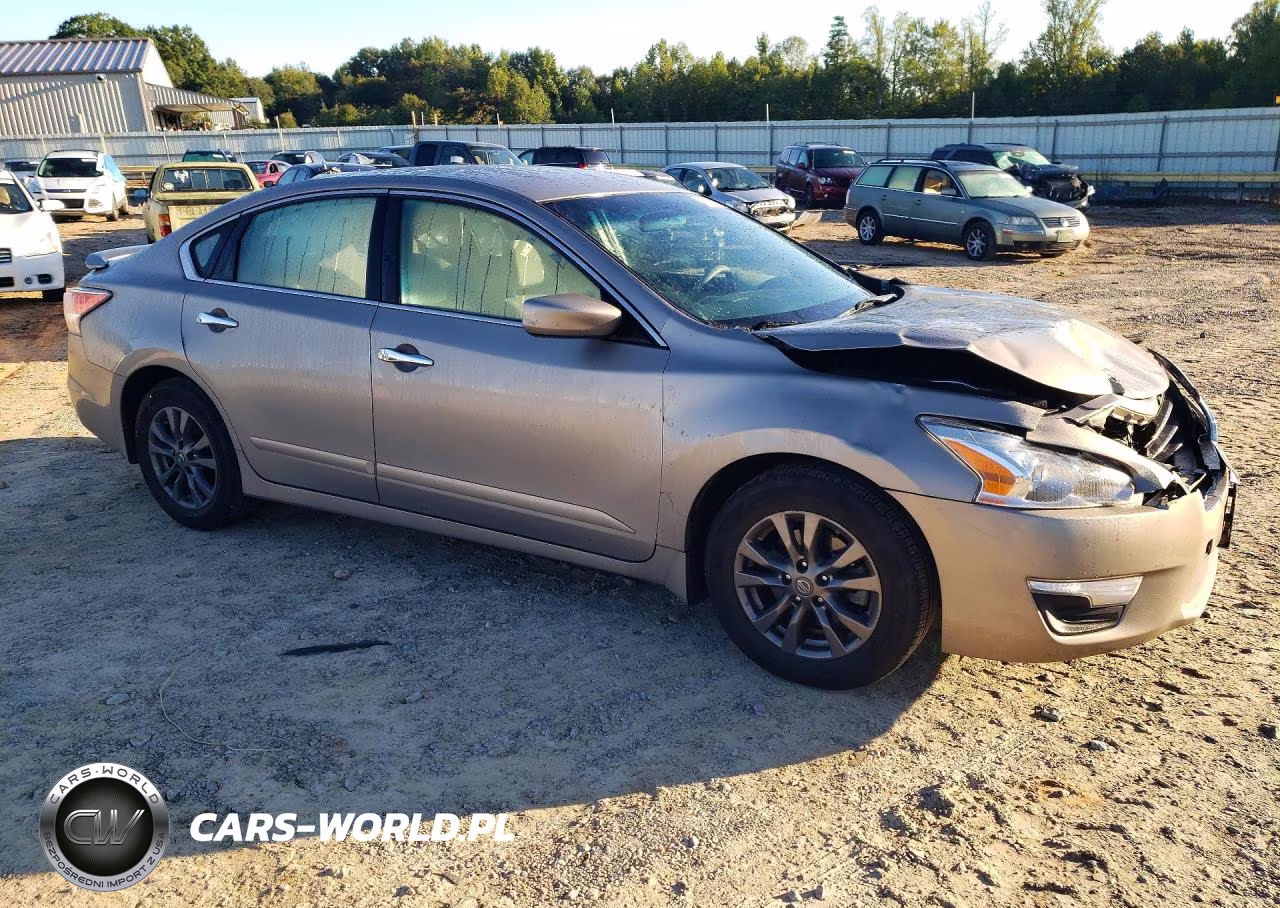 2015 Nissan Altima S VIN:1N4AL3AP2FN904085 - 4