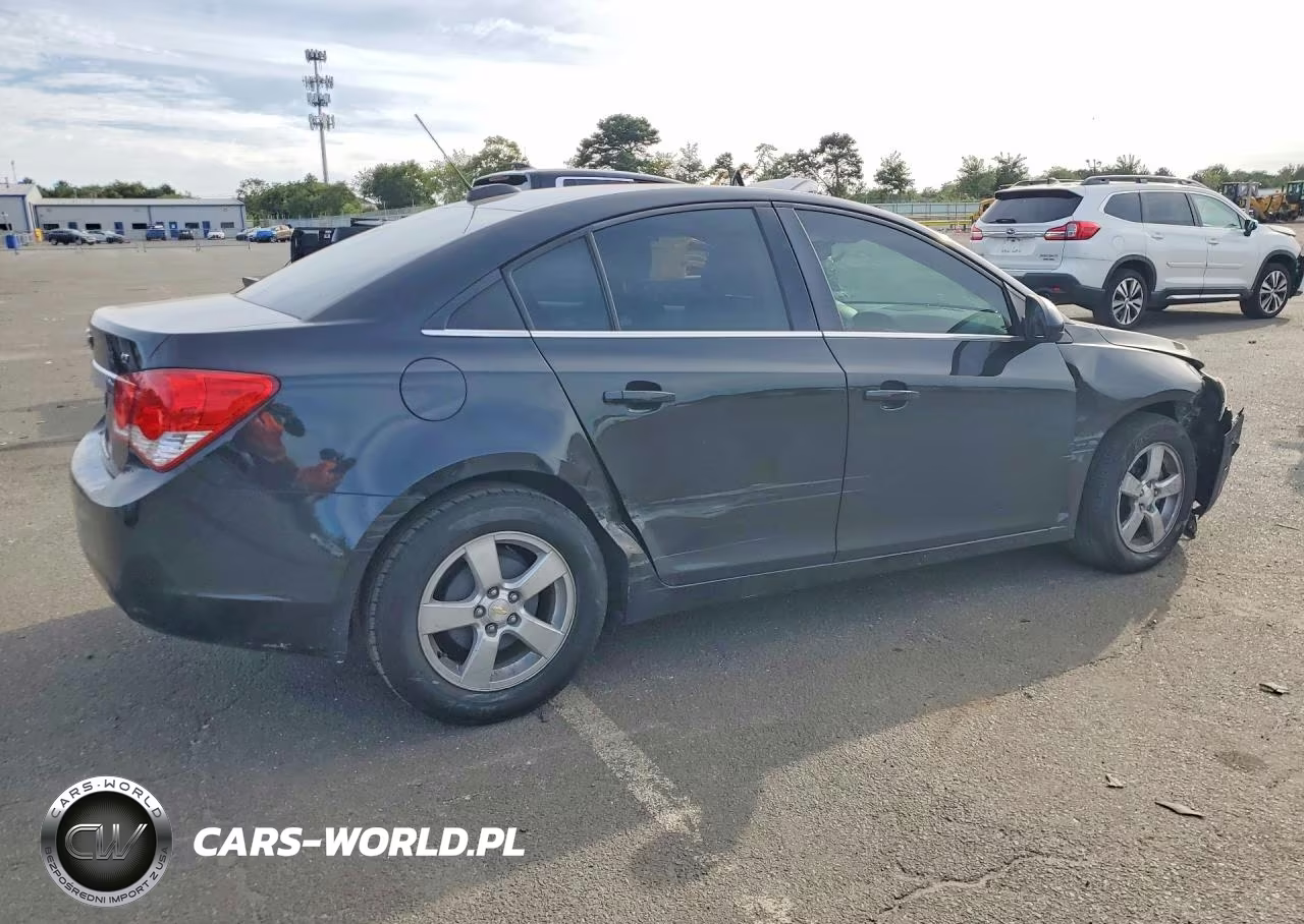 2015 Chevrolet Cruze Lt VIN:1G1PC5SB3F7167821 - 3