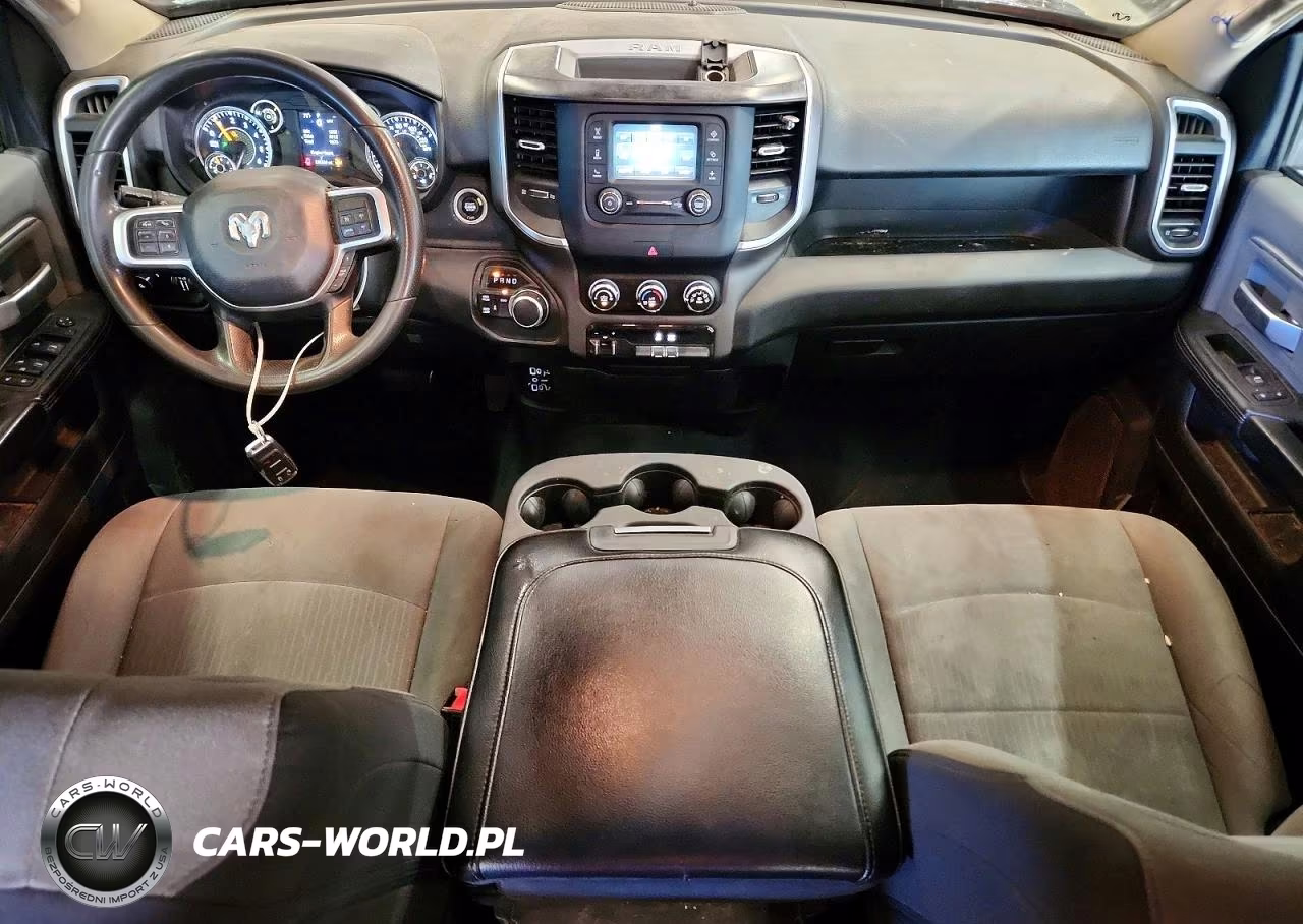 2019 Ram 2500 Big Horn VIN:3C6UR5DJ5KG693886 - 8