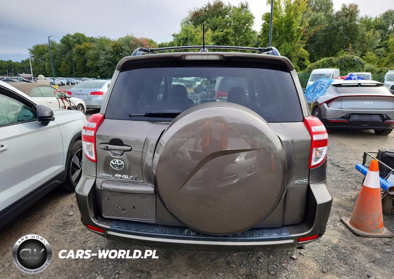 2010 Toyota Rav4 Limited VIN:JTMDF4DV7AD033343 - 6