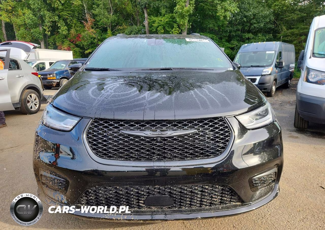 2026 Chrysler Pacifica Select VIN:2C4RC1BG6TR267569 - 5