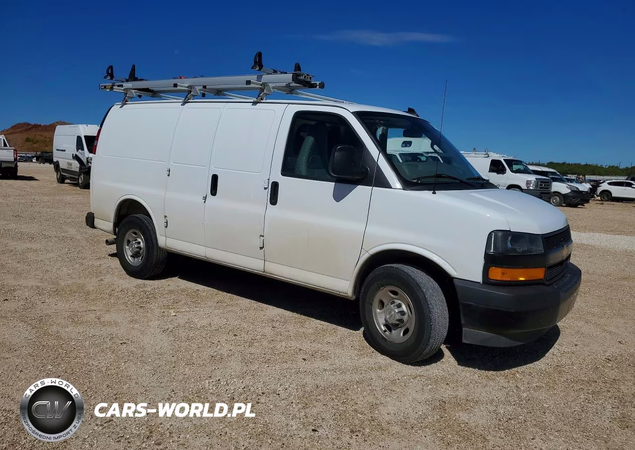 2025 Chevrolet Express G2500 VIN:1GCWGAFP0S1100256 - 4