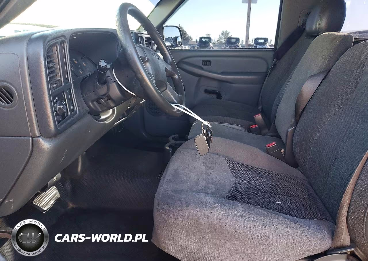 2004 Chevrolet Silverado C1500 VIN:1GCEC14X24Z247502 - 7