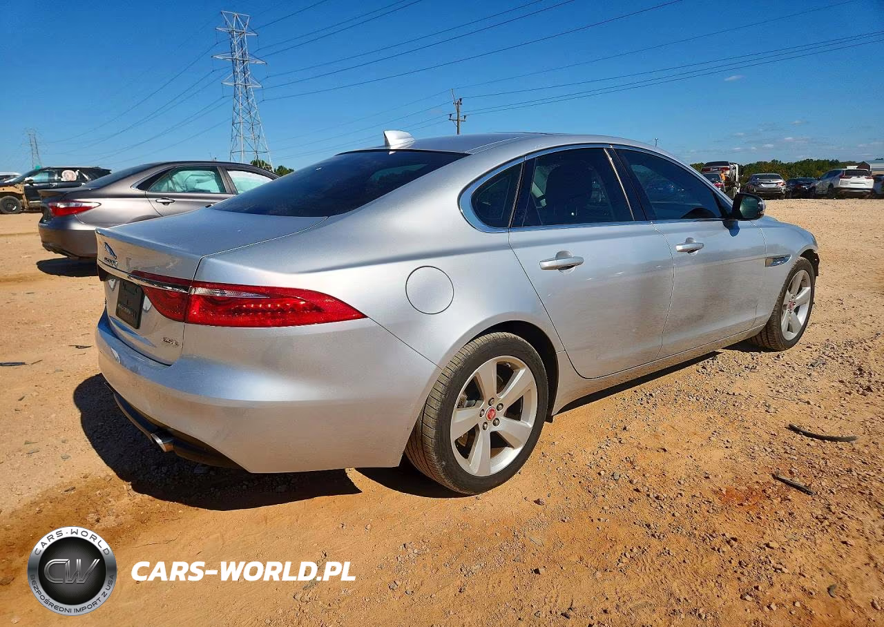 2018 Jaguar Xf VIN:SAJBR4FX1JCY56418 - 3