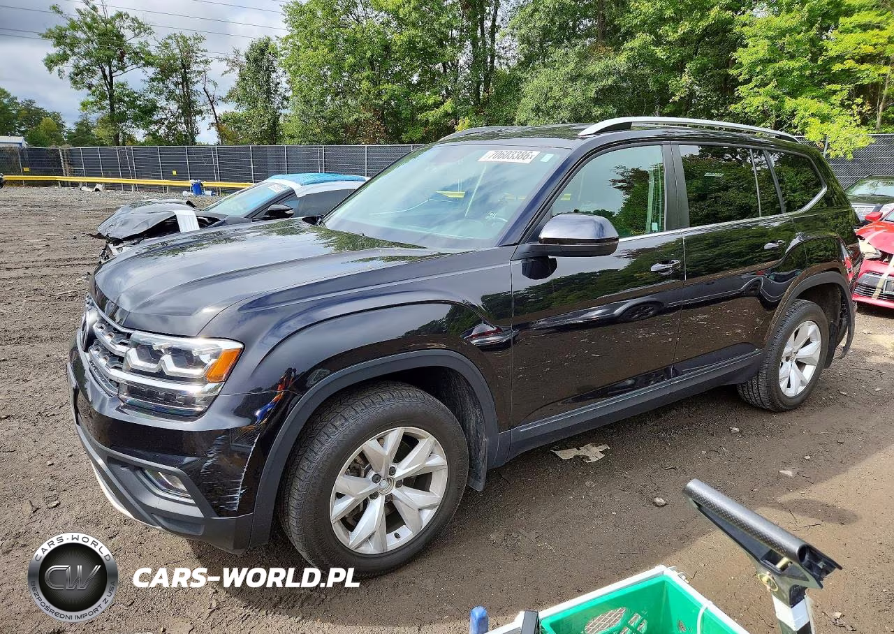 2018 Volkswagen Atlas Se VIN:1V2CP2CA9JC596457 - 1