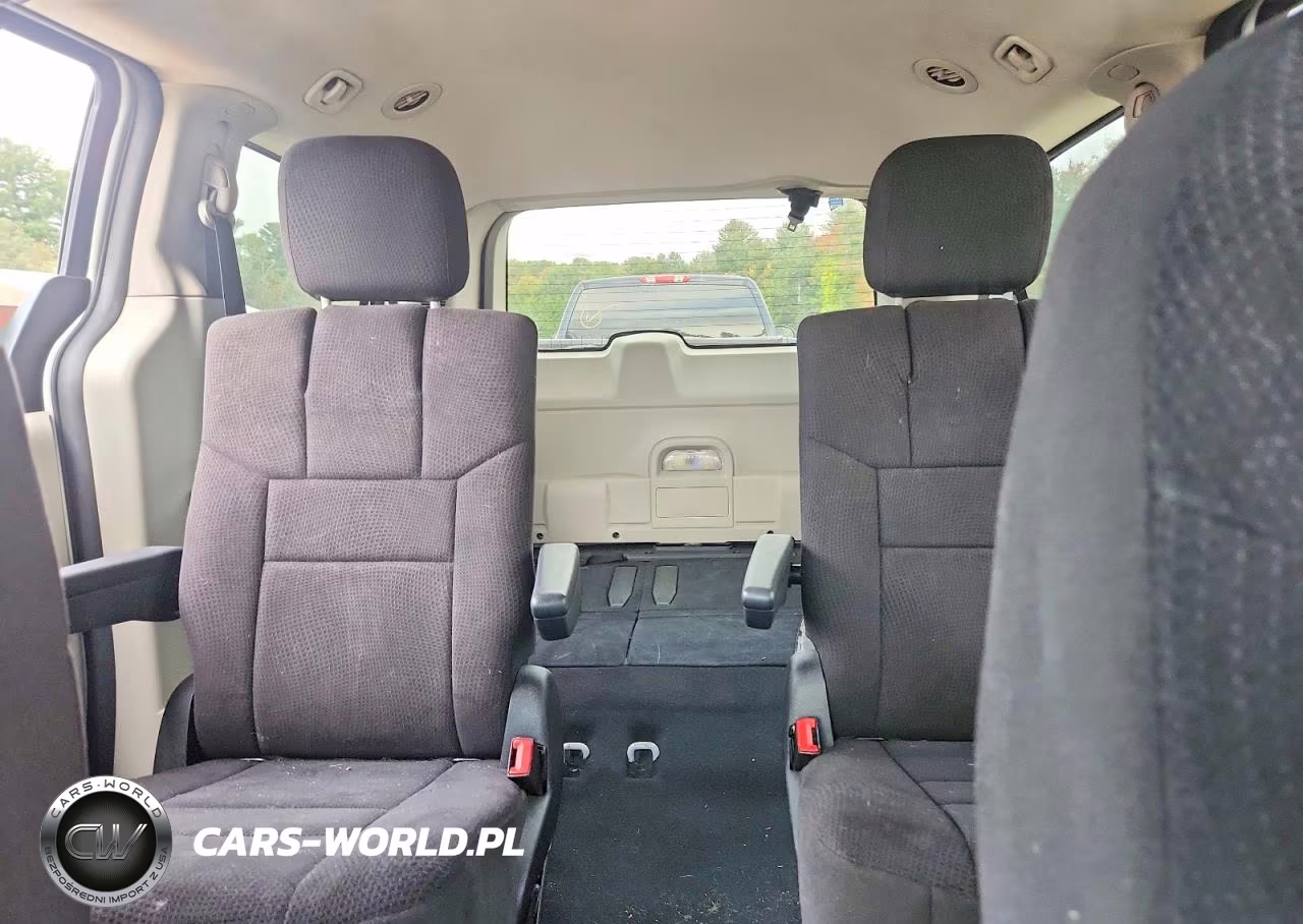2011 Dodge Grand Caravan Mainstreet VIN:2D4RN3DG1BR639047 - 10