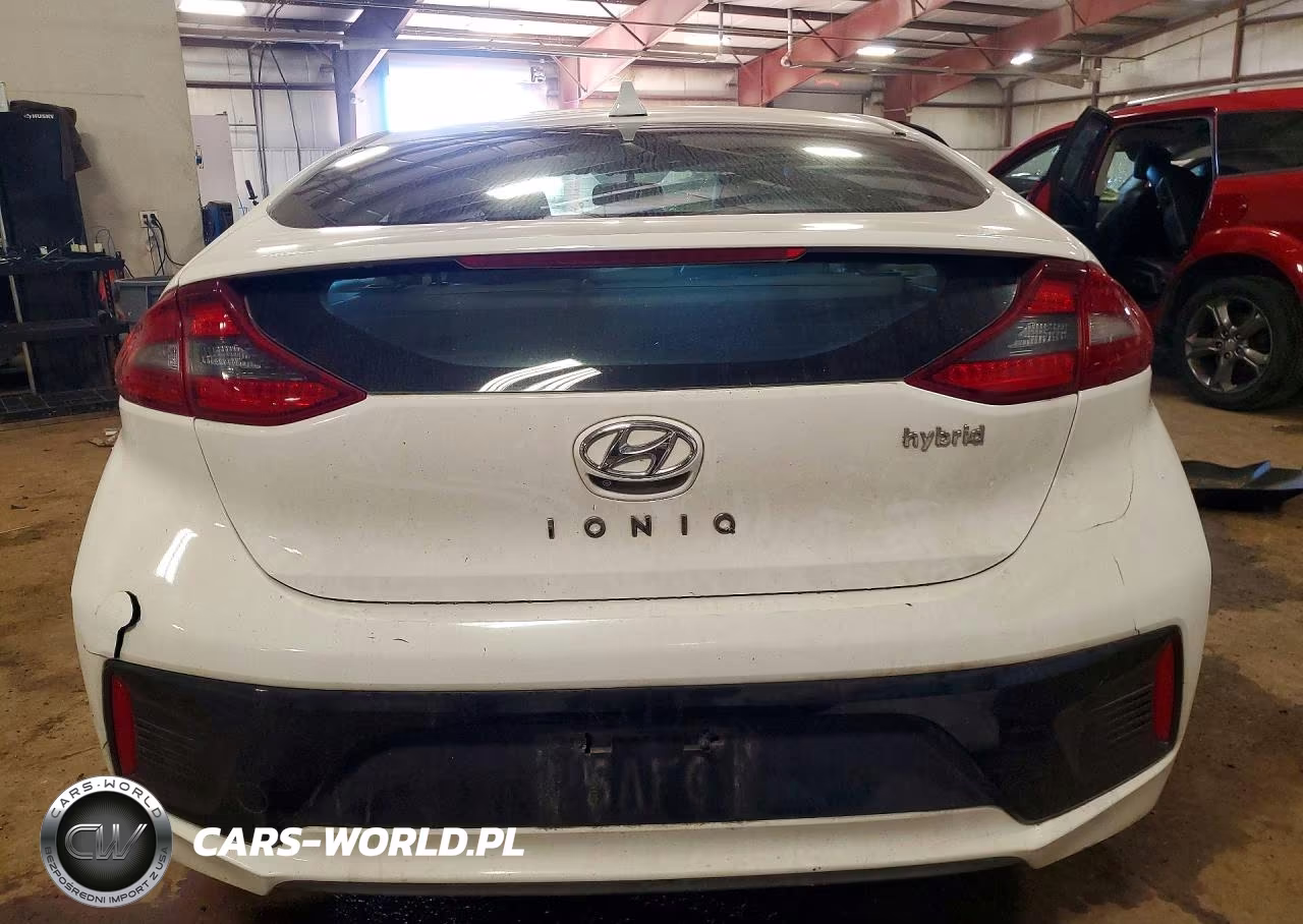 2018 Hyundai Ioniq Limited VIN:KMHC85LC0JU059919 - 6
