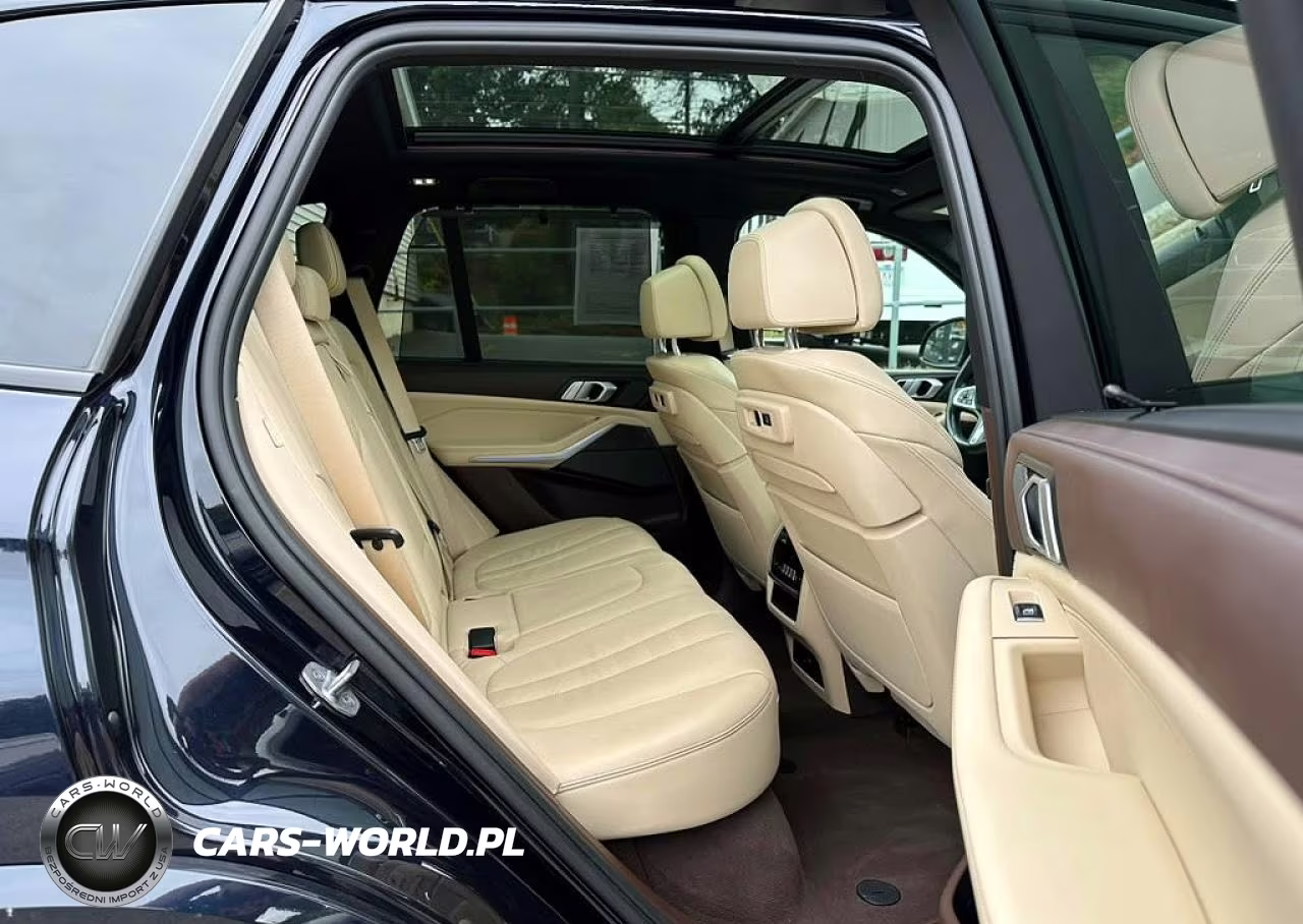 2019 BMW X5 xDrive50I VIN:5UXJU2C53KLN64205 - 8