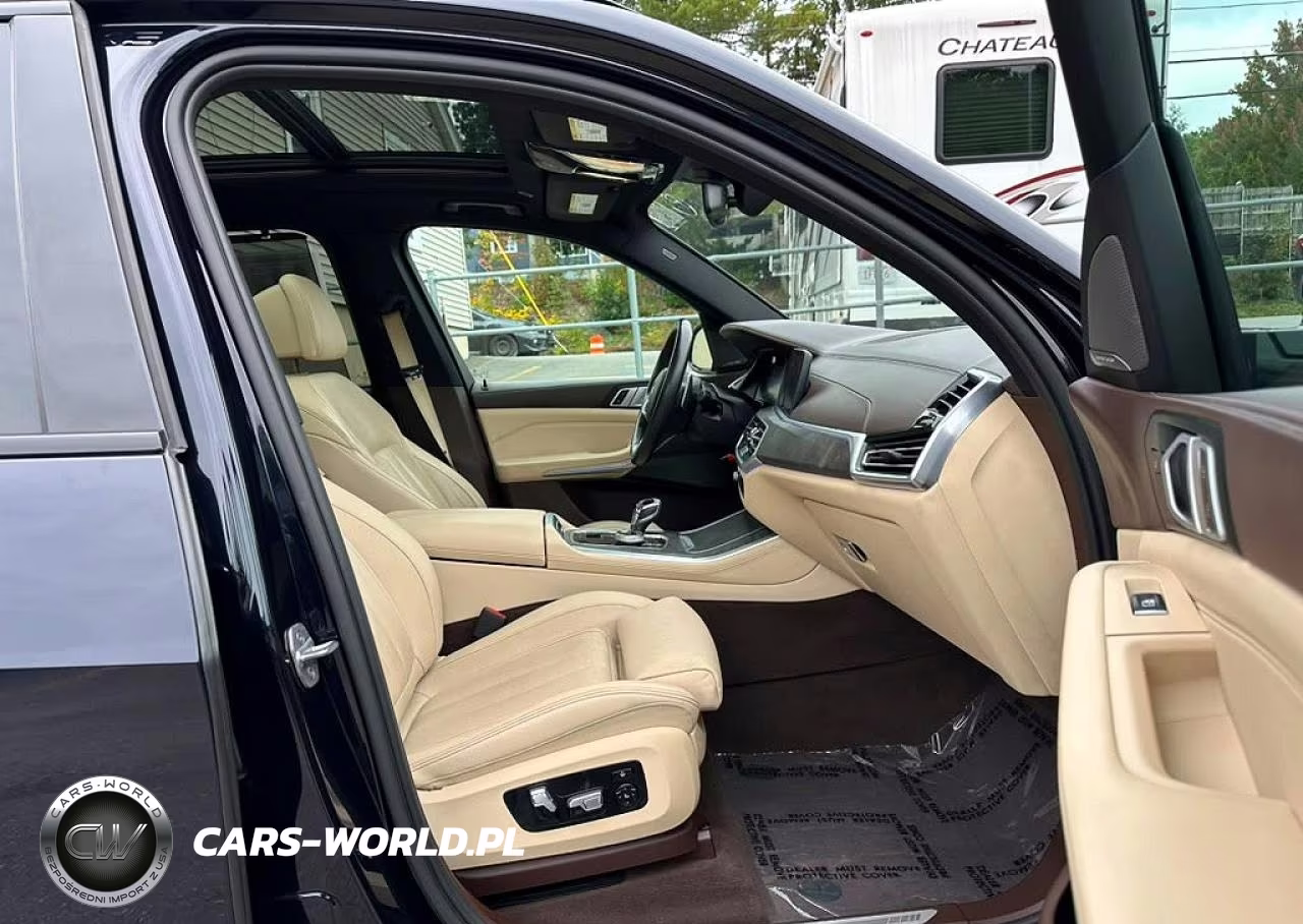 2019 BMW X5 xDrive50I VIN:5UXJU2C53KLN64205 - 9
