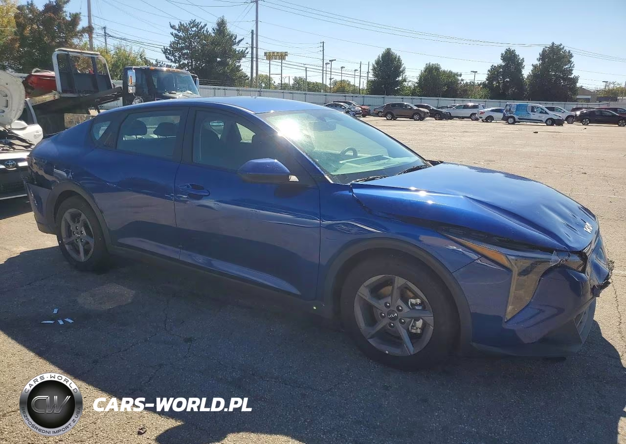 2026 Kia K4 Lxs VIN:3KPFT4DE7TE373949 - 4