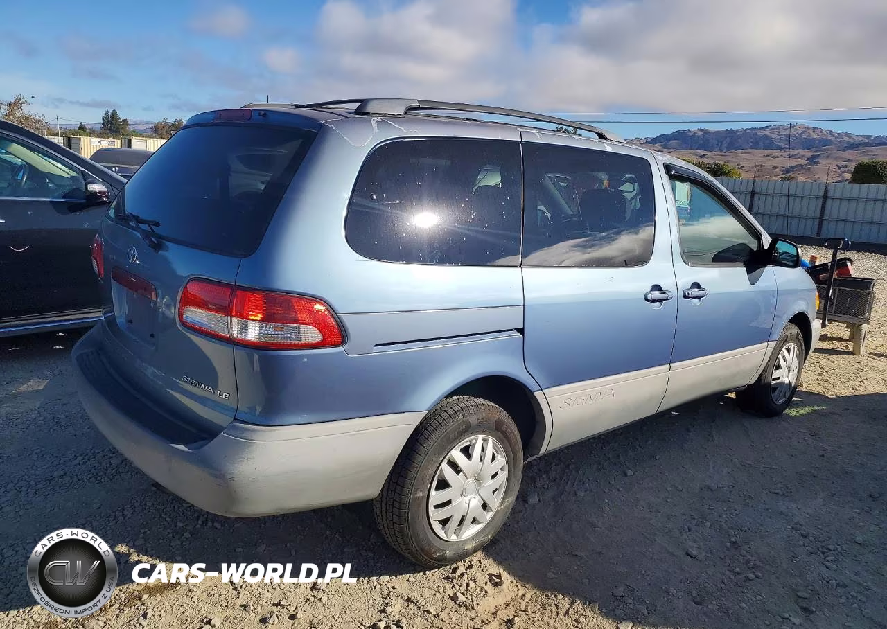 2001 Toyota Sienna Le VIN:4T3ZF13C81U334145 - 3