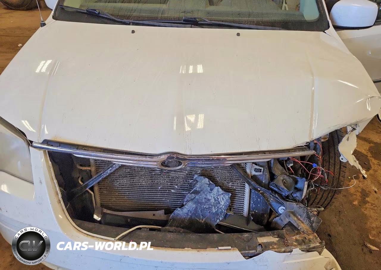 2010 Chrysler Town And Country Rt VIN:2A4RR5D12AR206466 - 12