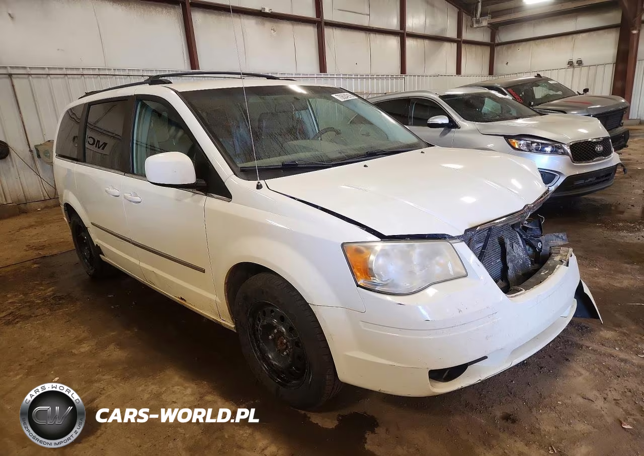 2010 Chrysler Town And Country Rt VIN:2A4RR5D12AR206466 - 4