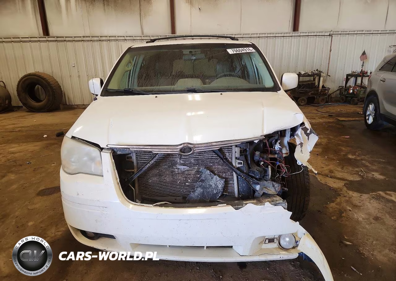 2010 Chrysler Town And Country Rt VIN:2A4RR5D12AR206466 - 5