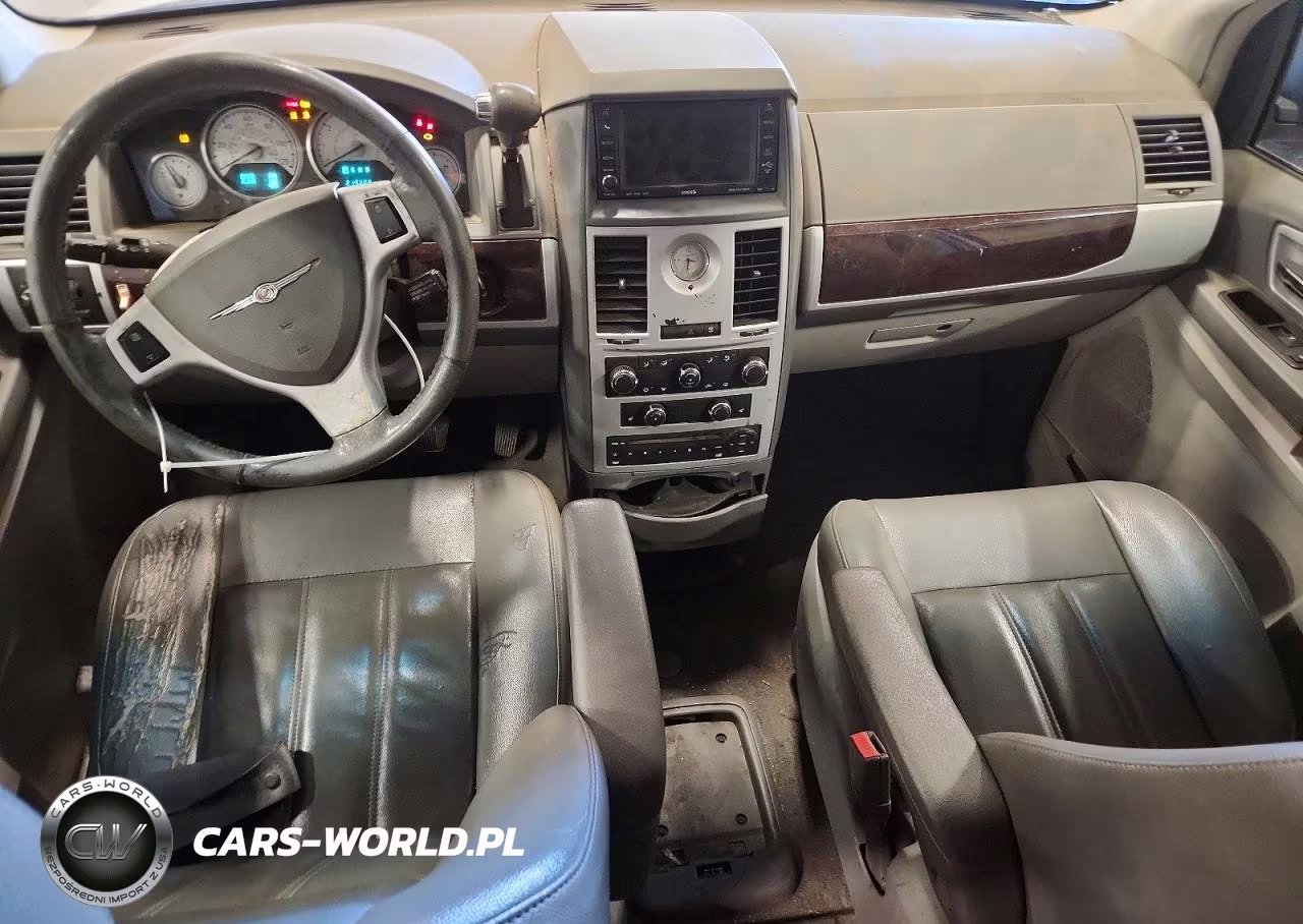 2010 Chrysler Town And Country Rt VIN:2A4RR5D12AR206466 - 8