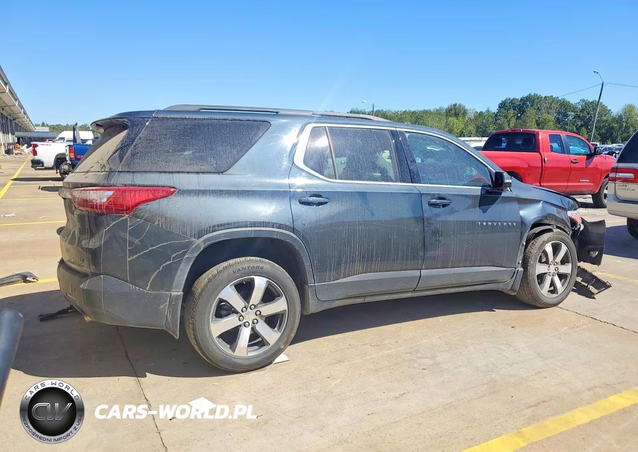 2020 Chevrolet Traverse Lt VIN:1GNEVHKW9LJ175747 - 3