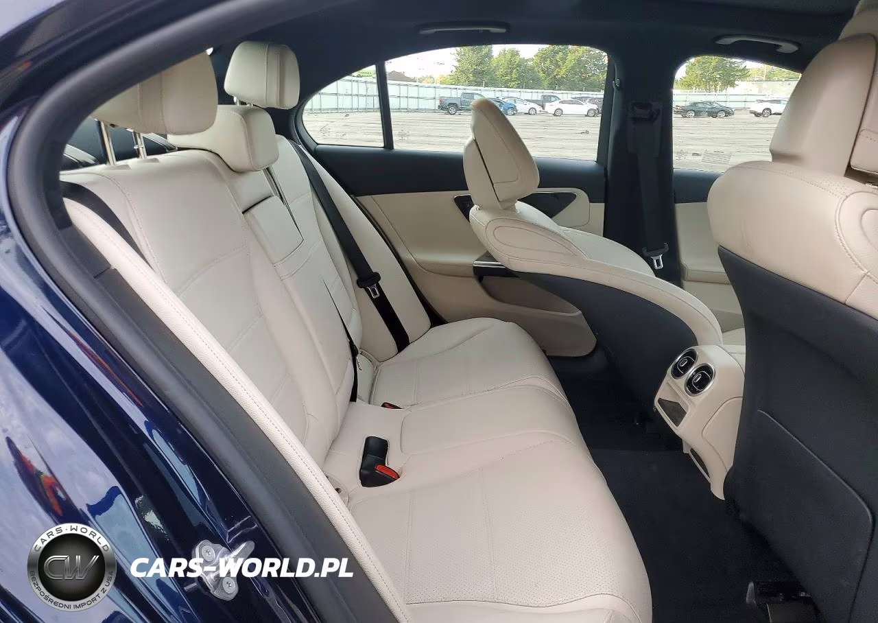 2022 Mercedes-Benz C 300 4Matic VIN:W1KAF4HB6NR054914 - 10