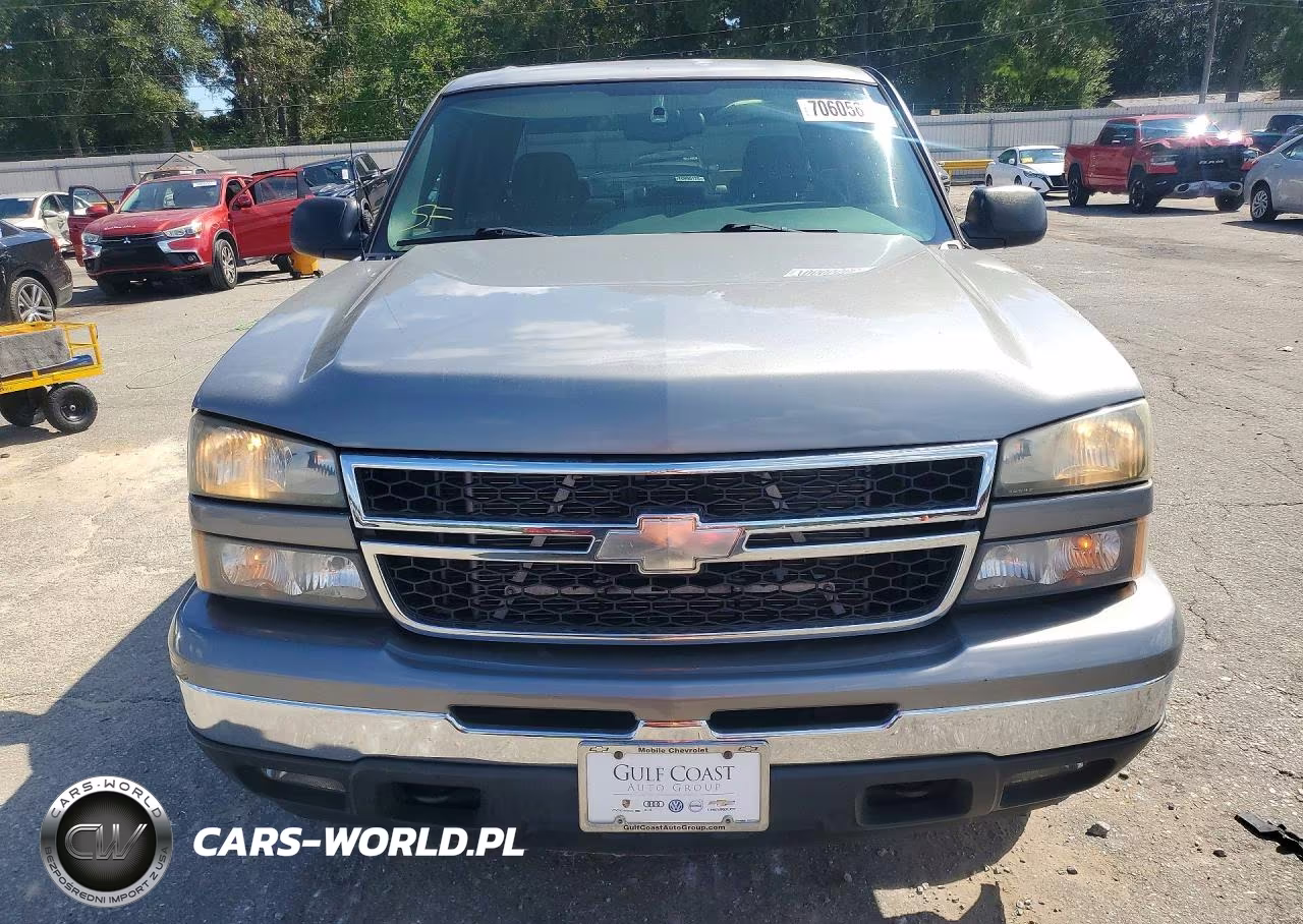 2006 Chevrolet Silverado K1500 VIN:2GCEK13T061152109 - 5