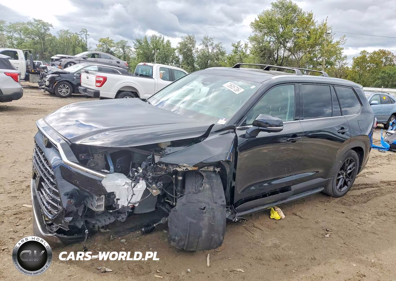 2026 Toyota Grand Highlander Platinum – zdjęcie 1 z 13