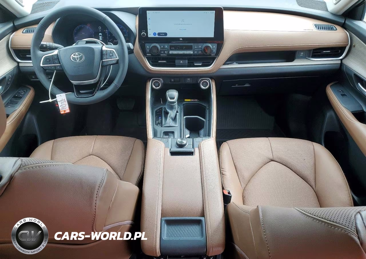 2026 Toyota Grand Highlander Platinum VIN:5TDAAAB50TS130734 - 8