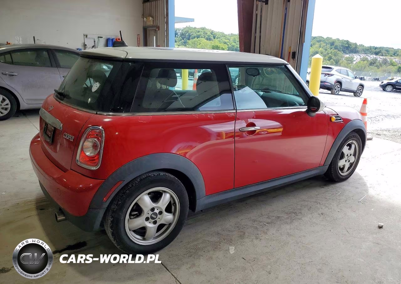 2011 Mini Cooper VIN:WMWSU3C51BT182019 - 3