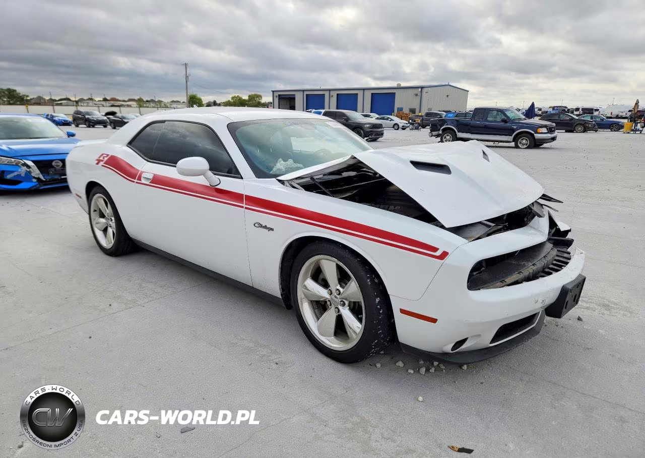 2016 Dodge Challenger R-T VIN:2C3CDZBT3GH101234 - 4