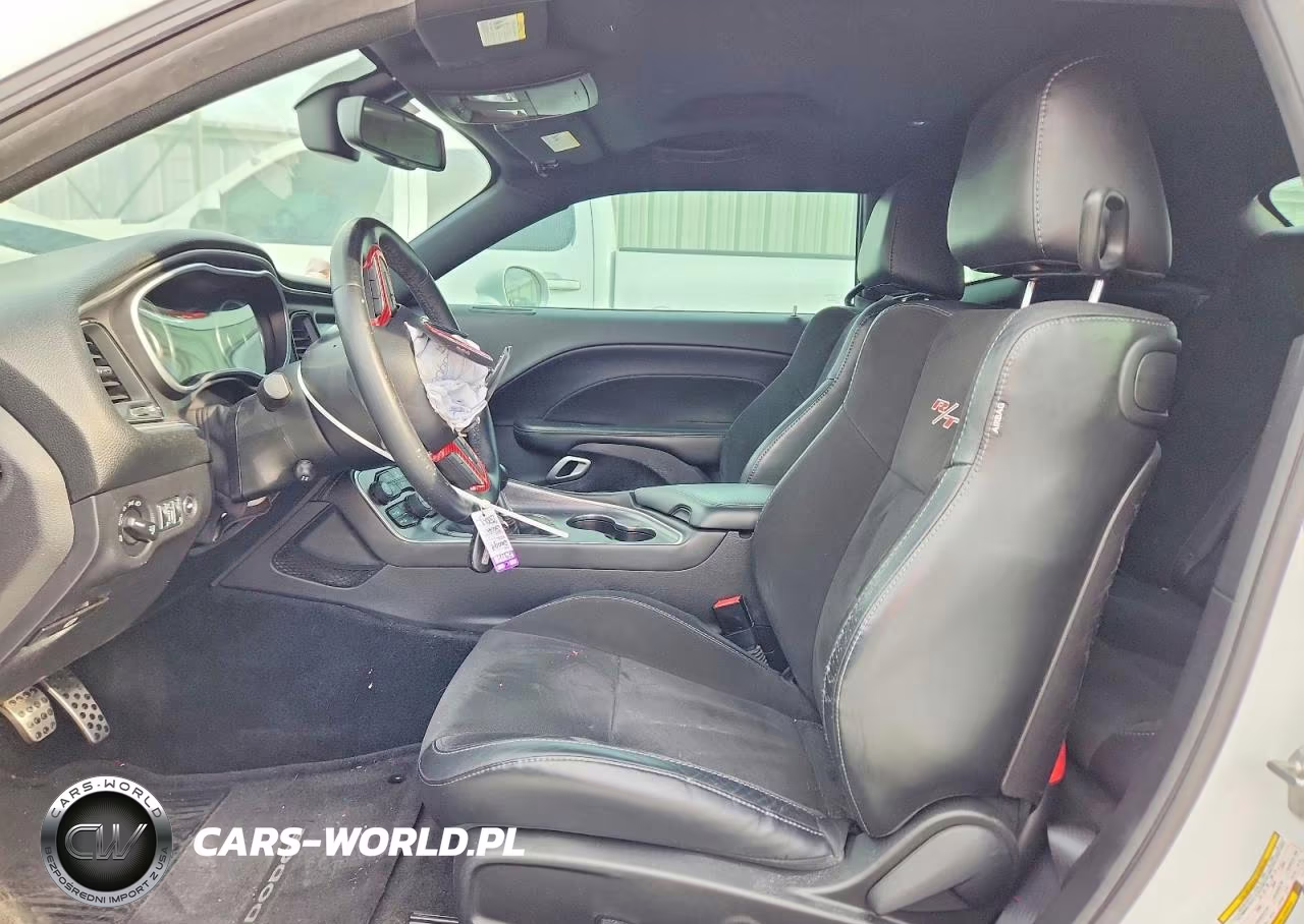 2016 Dodge Challenger R-T VIN:2C3CDZBT3GH101234 - 7