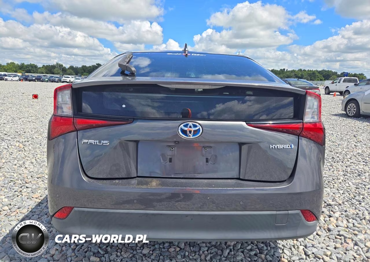 2019 Toyota Prius Le VIN:JTDKARFUXK3080980 - 6