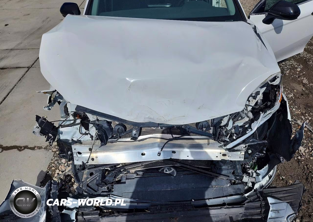 2022 Toyota Camry Le VIN:4T1C11AK8NU684730 - 11