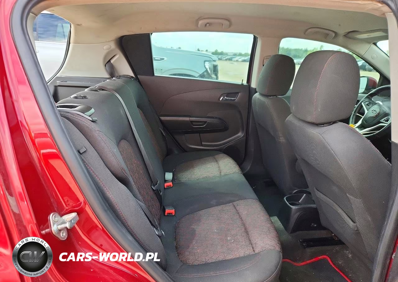 2019 Chevrolet Sonic Lt VIN:1G1JD6SB9K4123245 - 10