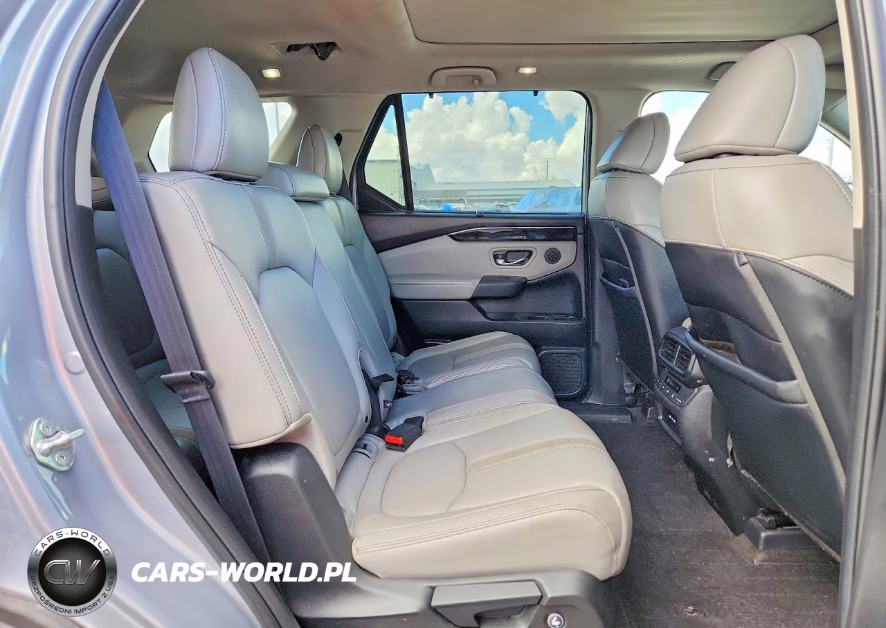 2024 Honda Pilot Touring VIN:5FNYG2H76RB011739 - 11