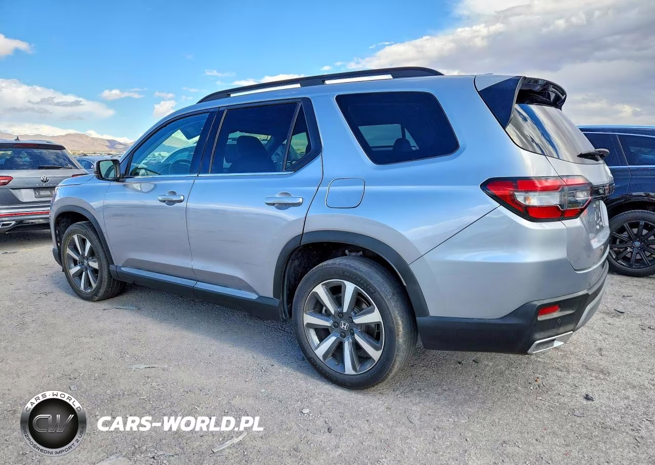 2024 Honda Pilot Touring VIN:5FNYG2H76RB011739 - 2