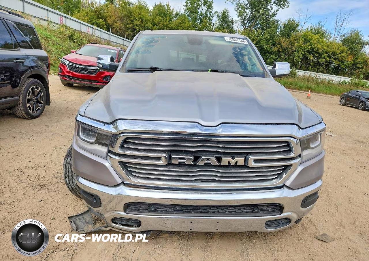 2020 Ram 1500 Laramie VIN:1C6SRFRT1LN141480 - 5