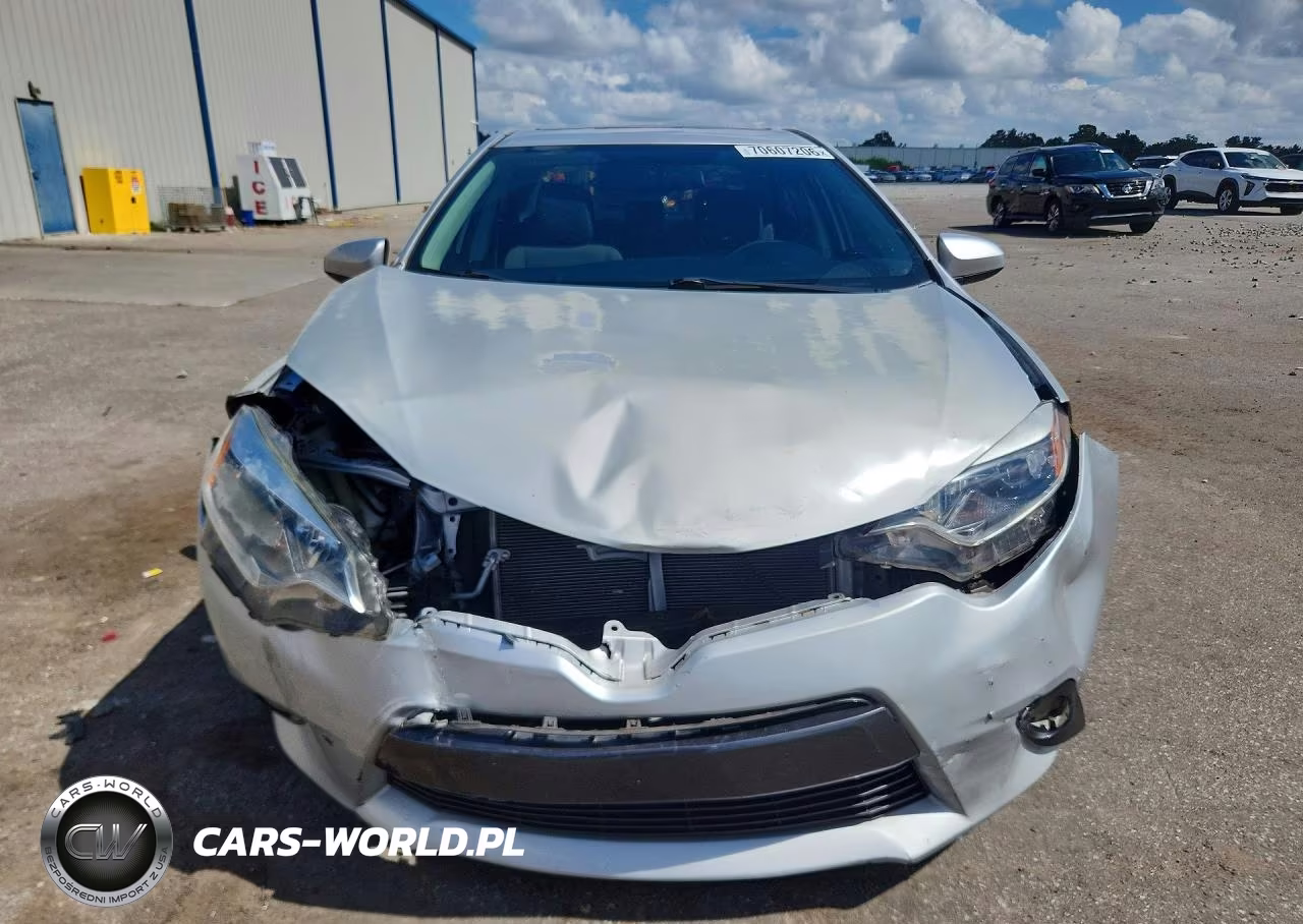 2015 Toyota Corolla Le Plus VIN:2T1BURHE3FC236576 - 5