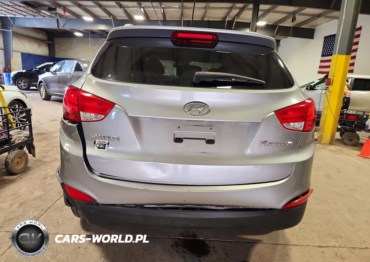 2010 Hyundai Tucson Gls VIN:KM8JU3AC4AU112793 - 6