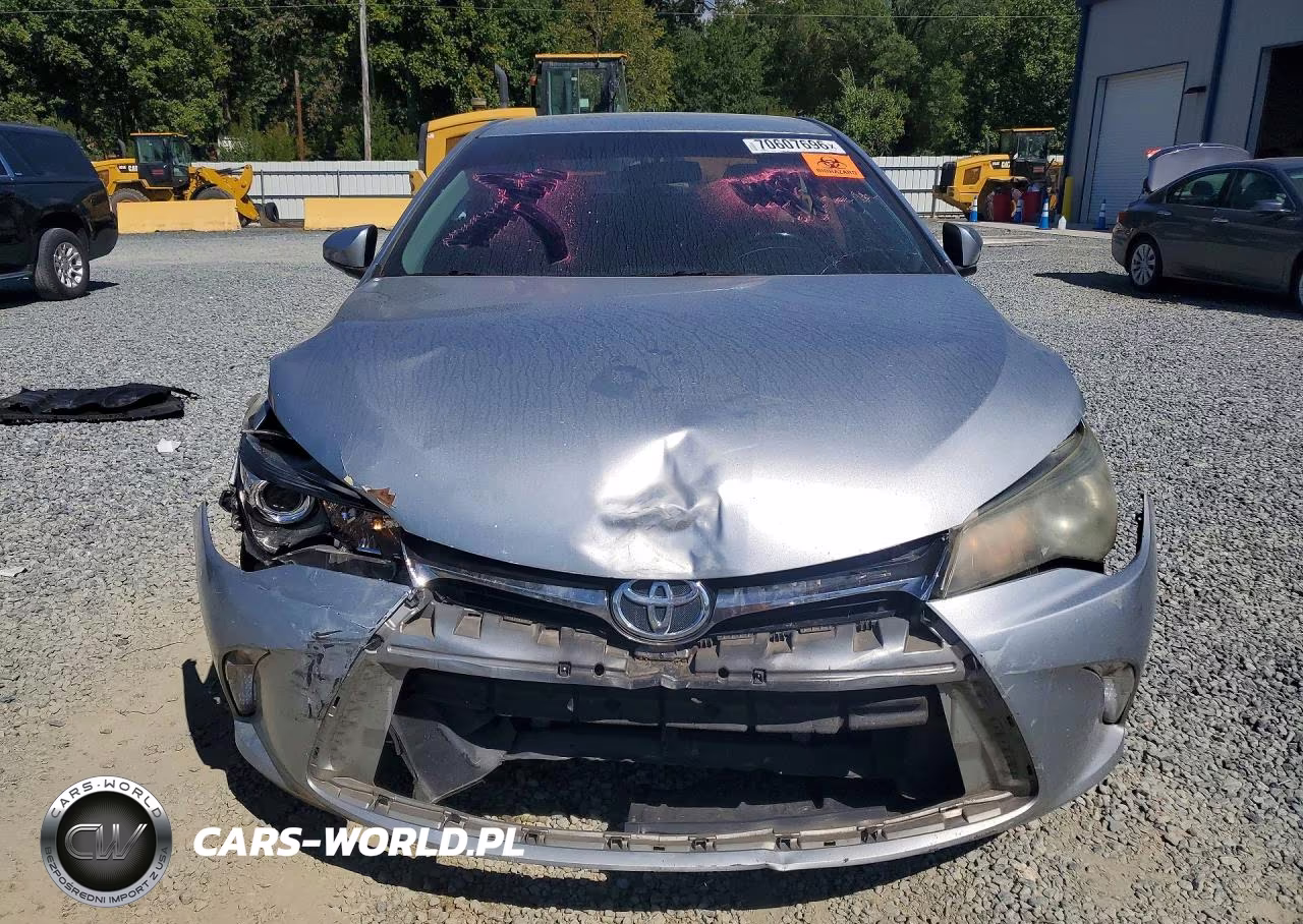 2016 Toyota Camry Se VIN:4T1BF1FKXGU244792 - 5
