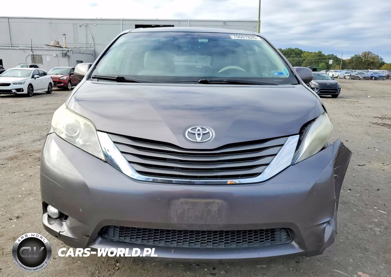 2014 Toyota Sienna Xle 8-Passenger VIN:5TDYK3DCXES428827 - 5