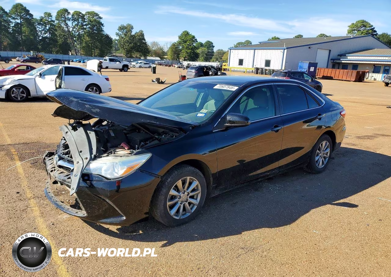 2015 Toyota Camry Le