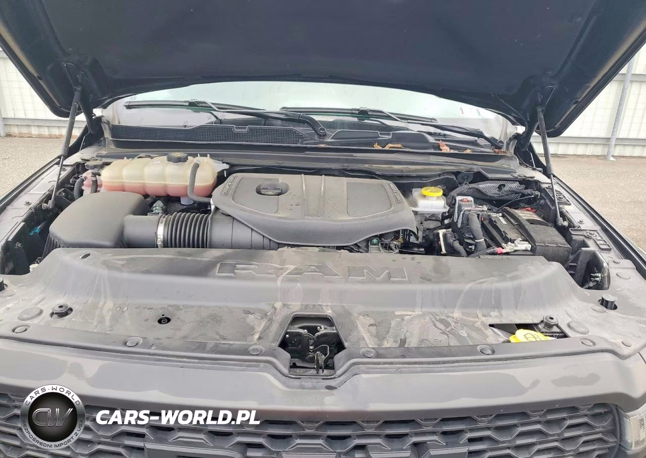 2025 Ram 1500 Rebel VIN:1C6SRFLP8SN685873 - 11