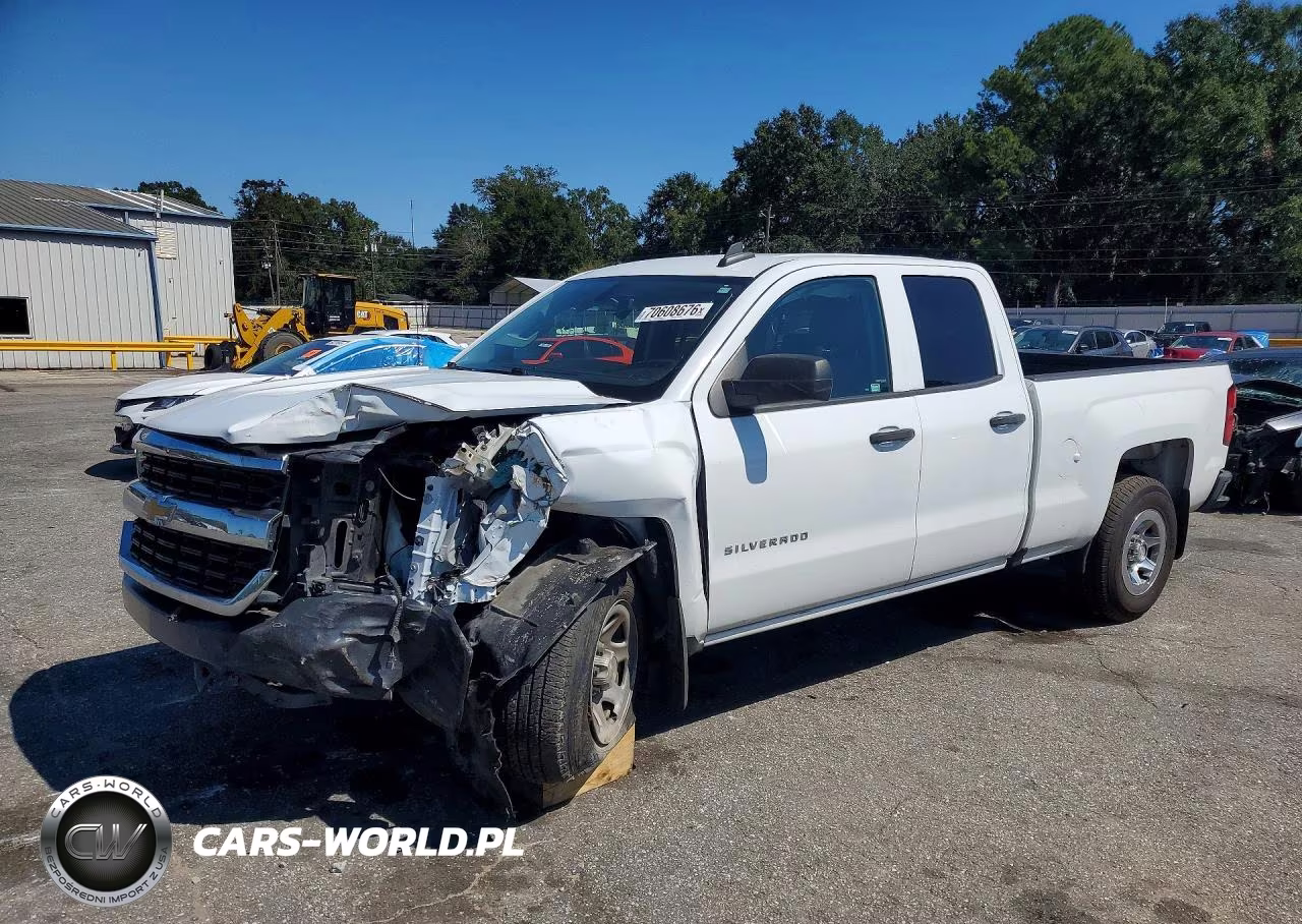 2017 Chevrolet Silverado C1500 – zdjęcie 1 z 12