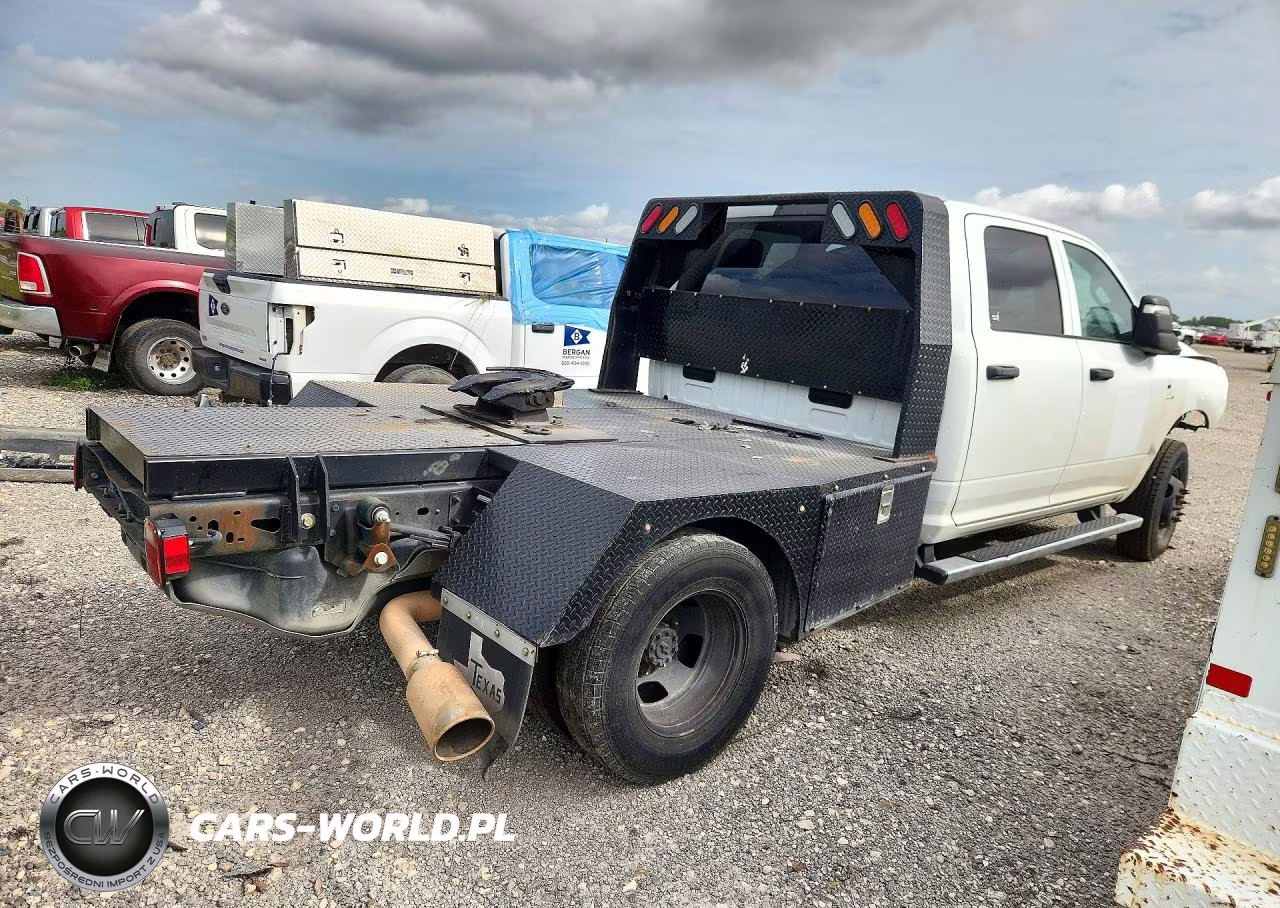 2024 Ram 3500 VIN:3C7WRTCLXRG138549 - 3