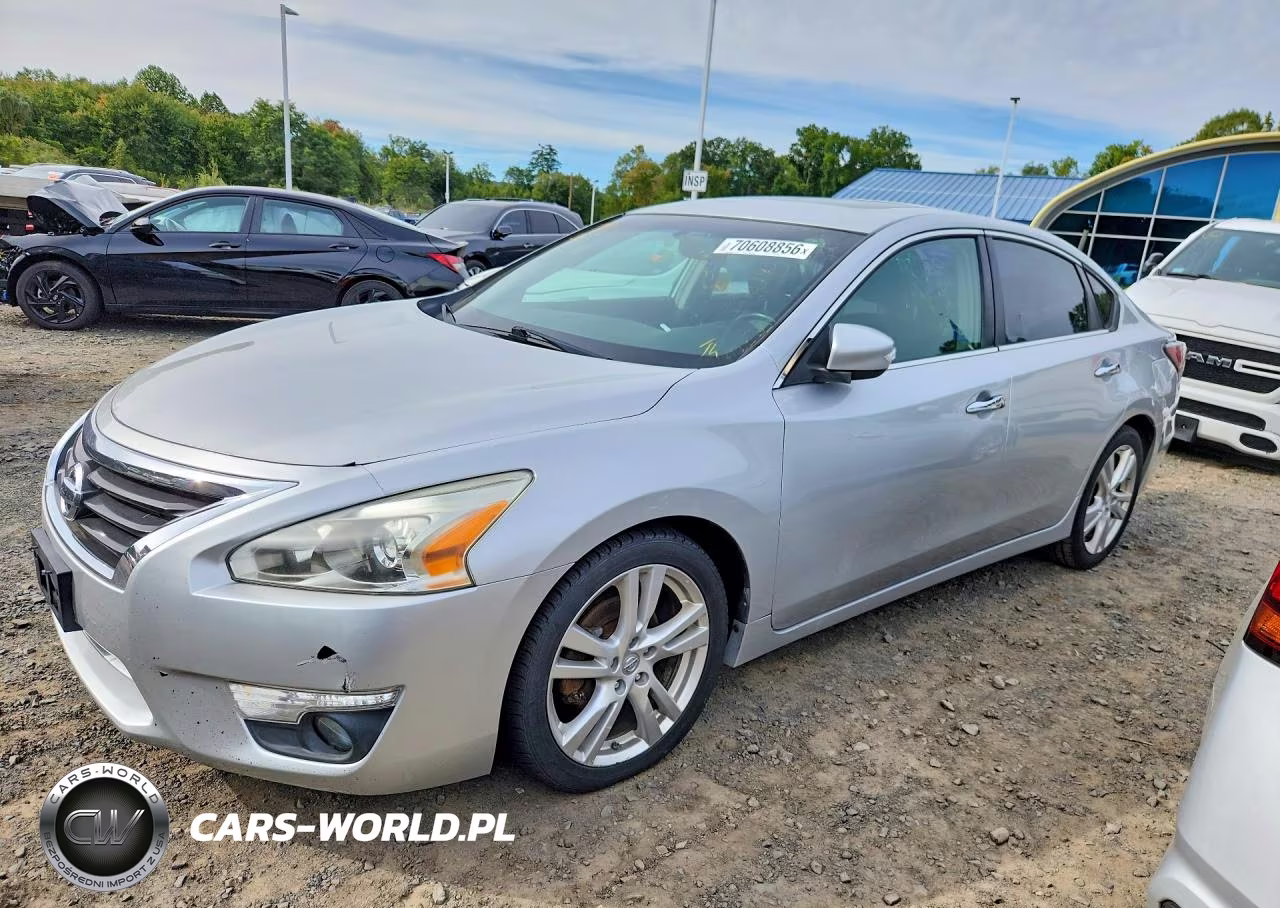 2013 Nissan Altima 3.5 S