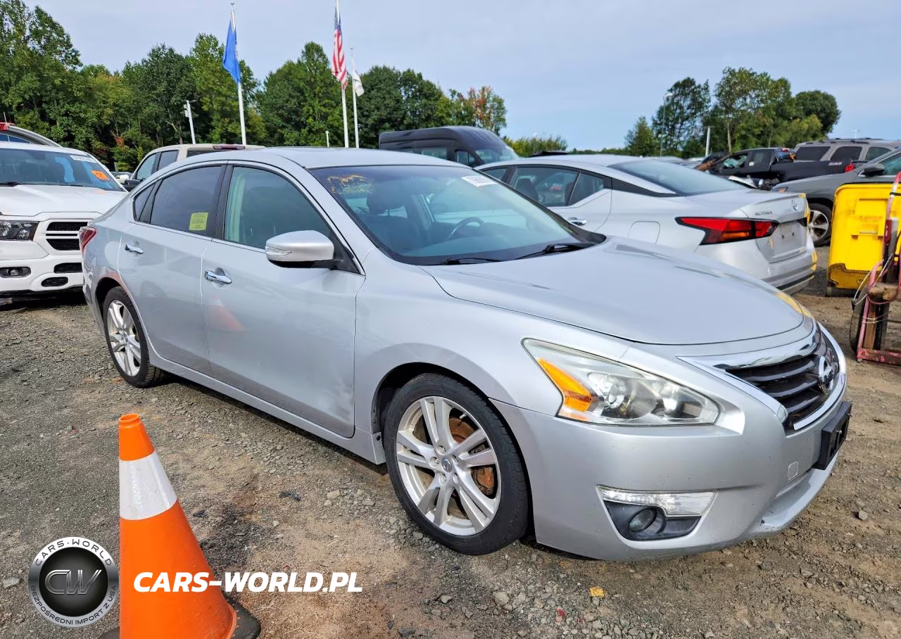 2013 Nissan Altima 3.5 S VIN:1N4BL3AP8DN401291 - 4
