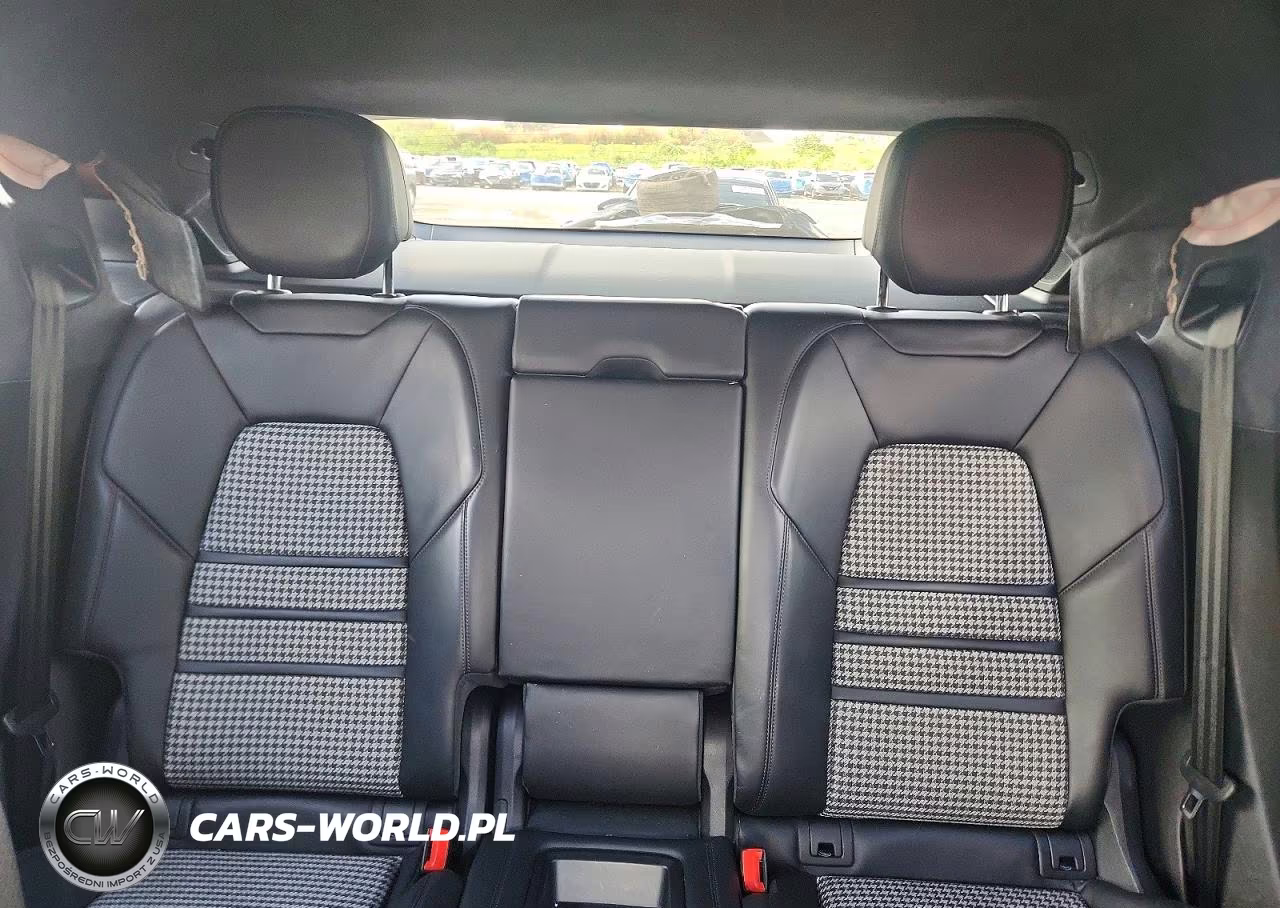 2021 Porsche Cayenne Gts Coupe VIN:WP1BG2AY7MDA49360 - 10