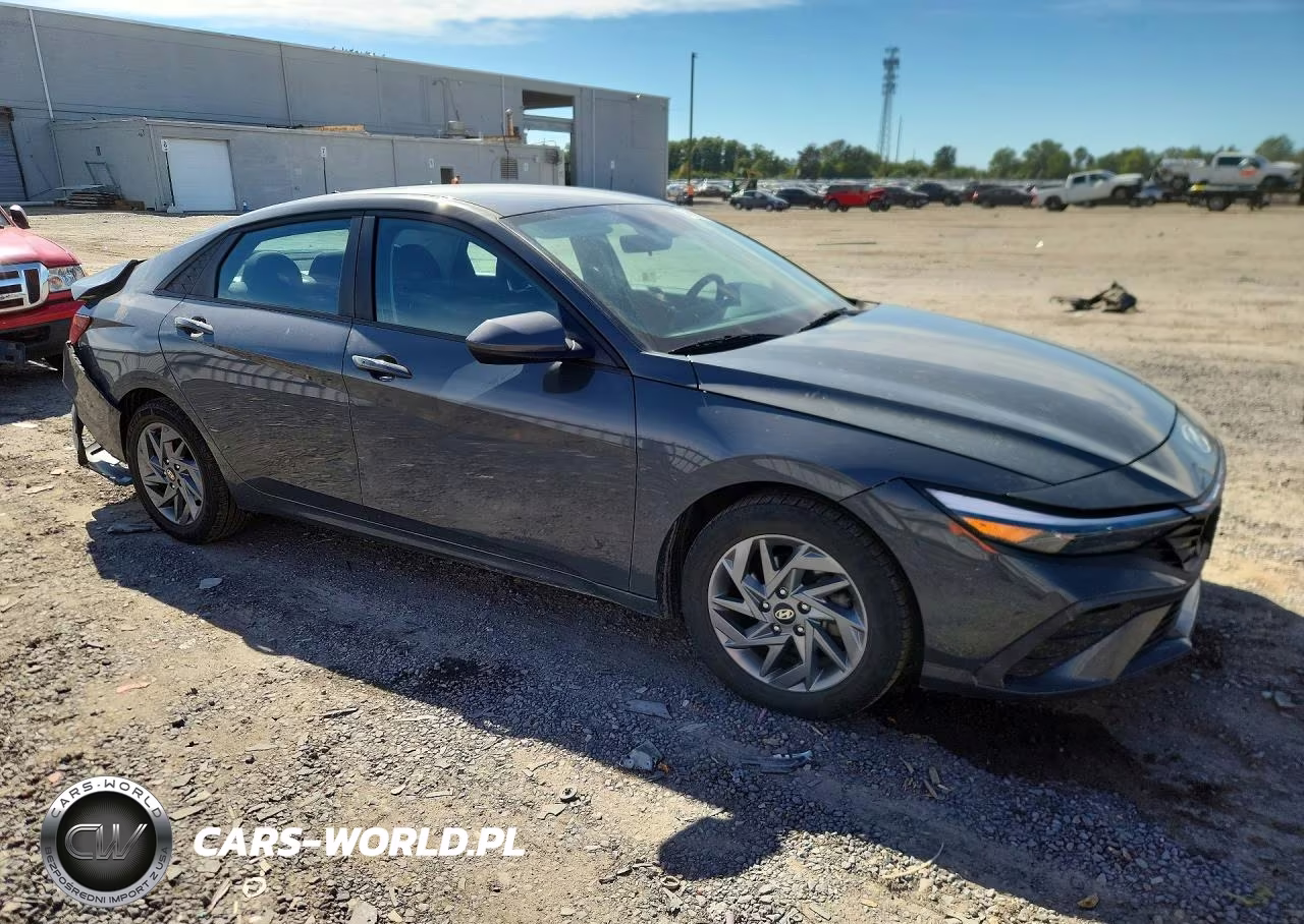 2024 Hyundai Elantra Sel VIN:KMHLM4DG5RU782958 - 4